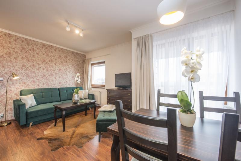 Suite with terrace and mountain view