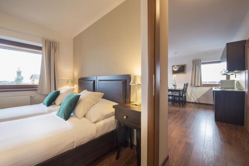 Suite with terrace and mountain view