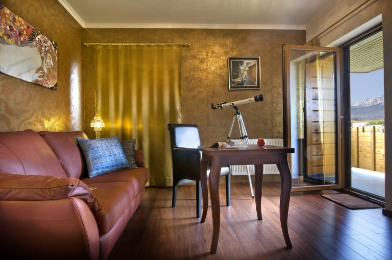 Suite with balcony and mountain view