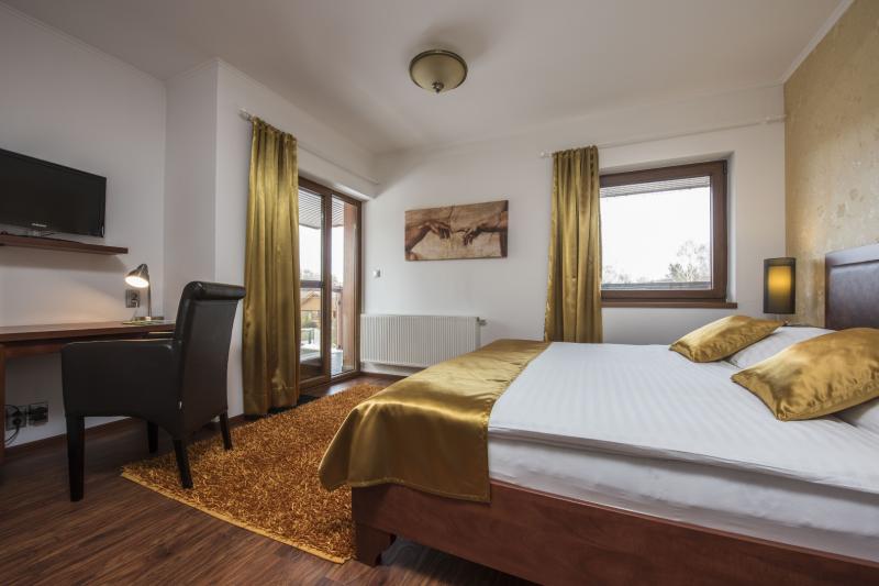 Deluxe Double or Twin room with balcony and mountain view